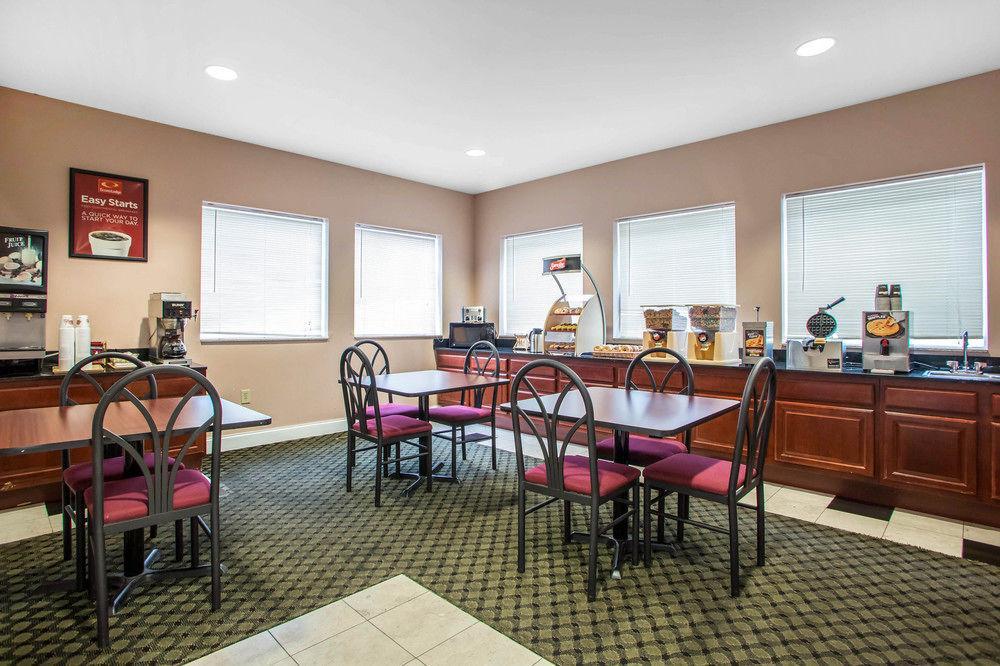 Econo Lodge Harrisburg - Southwest Of Hershey Area Εξωτερικό φωτογραφία