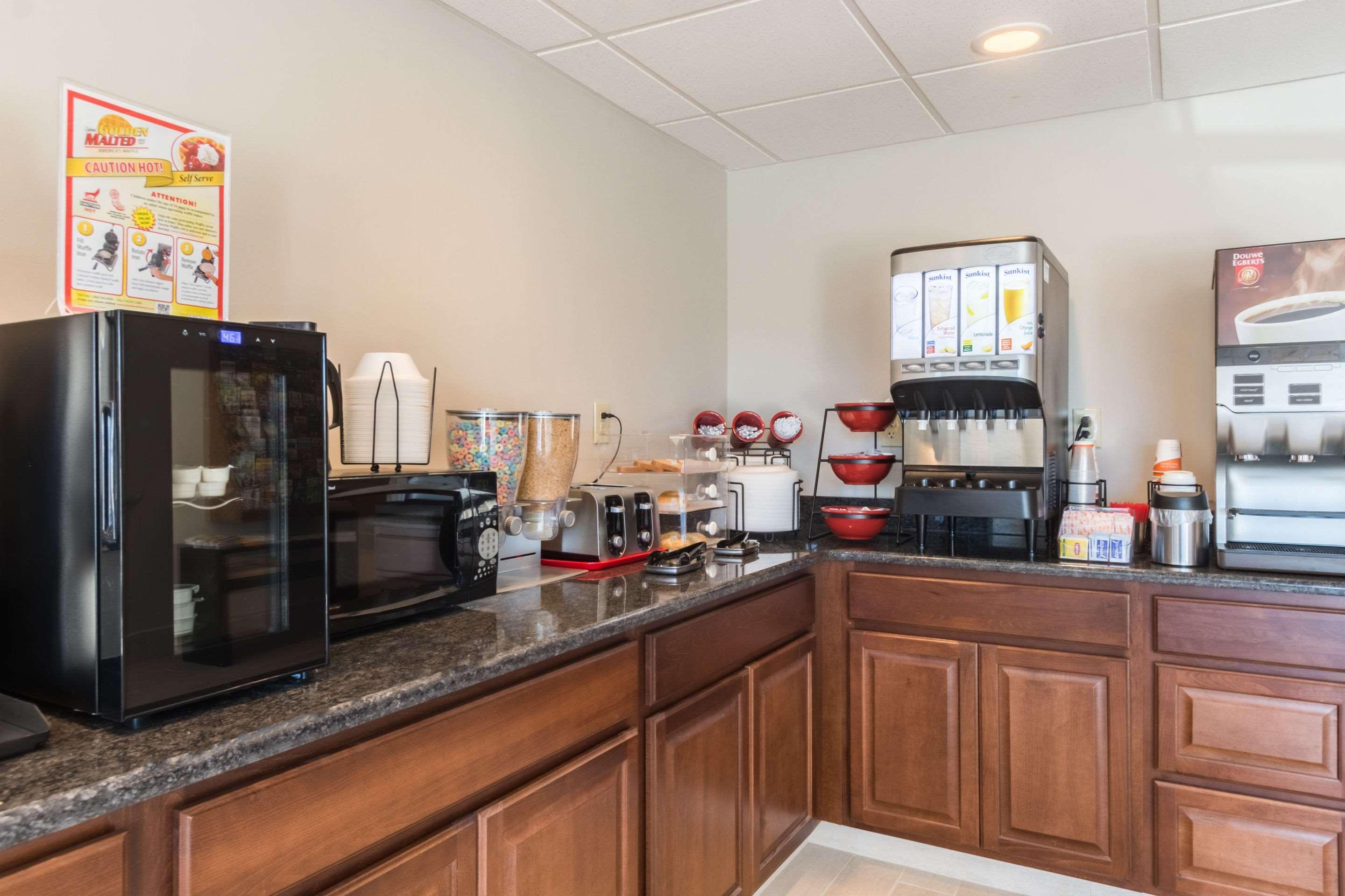 Econo Lodge Harrisburg - Southwest Of Hershey Area Εξωτερικό φωτογραφία